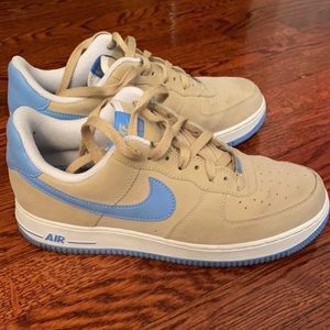 Men’s Nike Air Force one sz 8.5